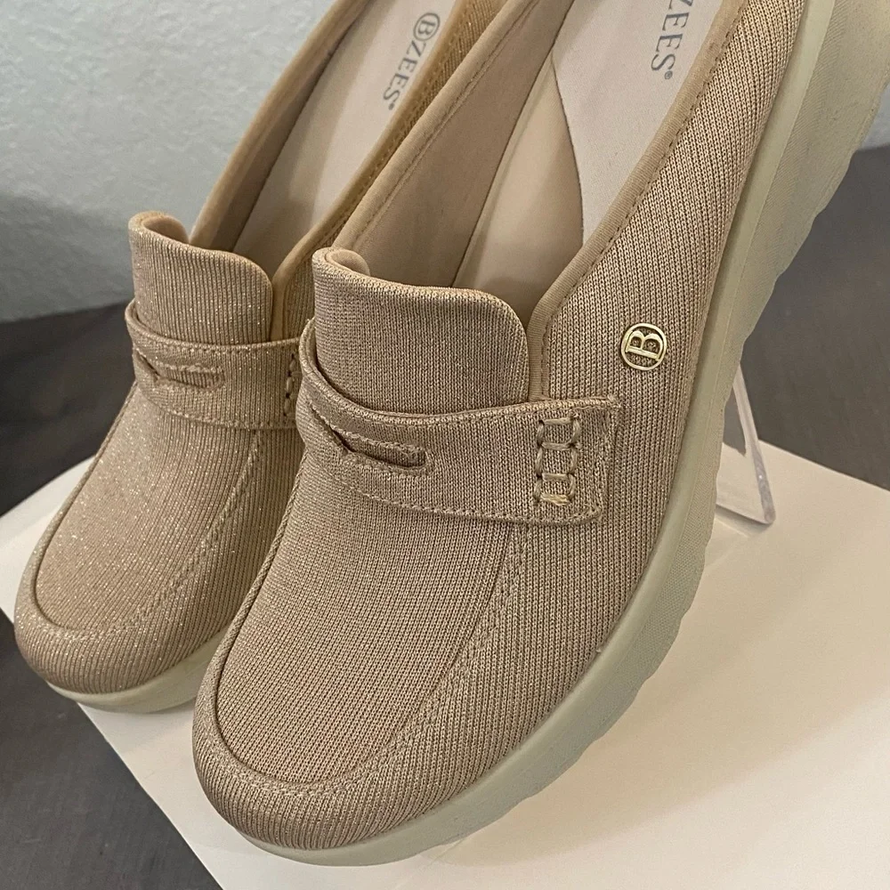Bzees Women's Beige Loafers - Picture 1 of 5